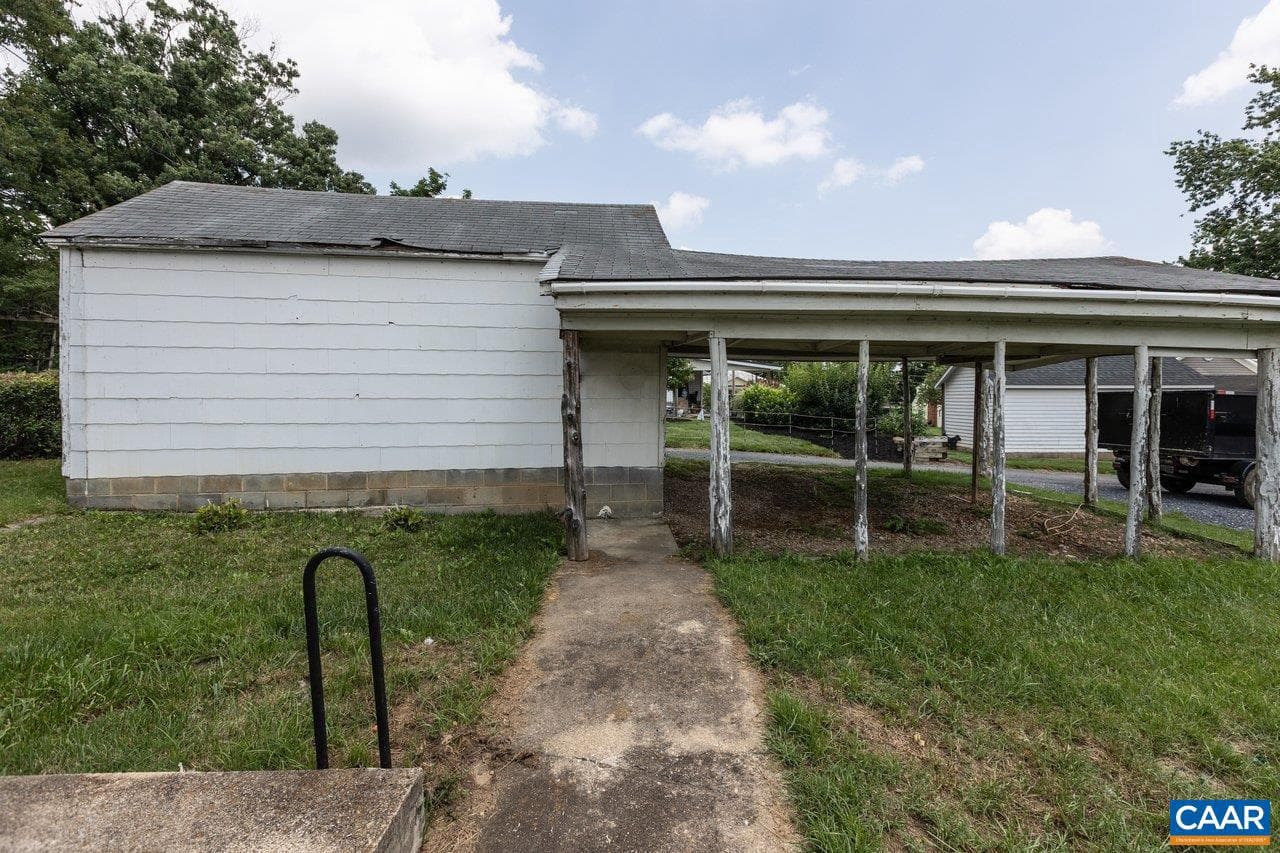 814 Virginia Ave photo 28