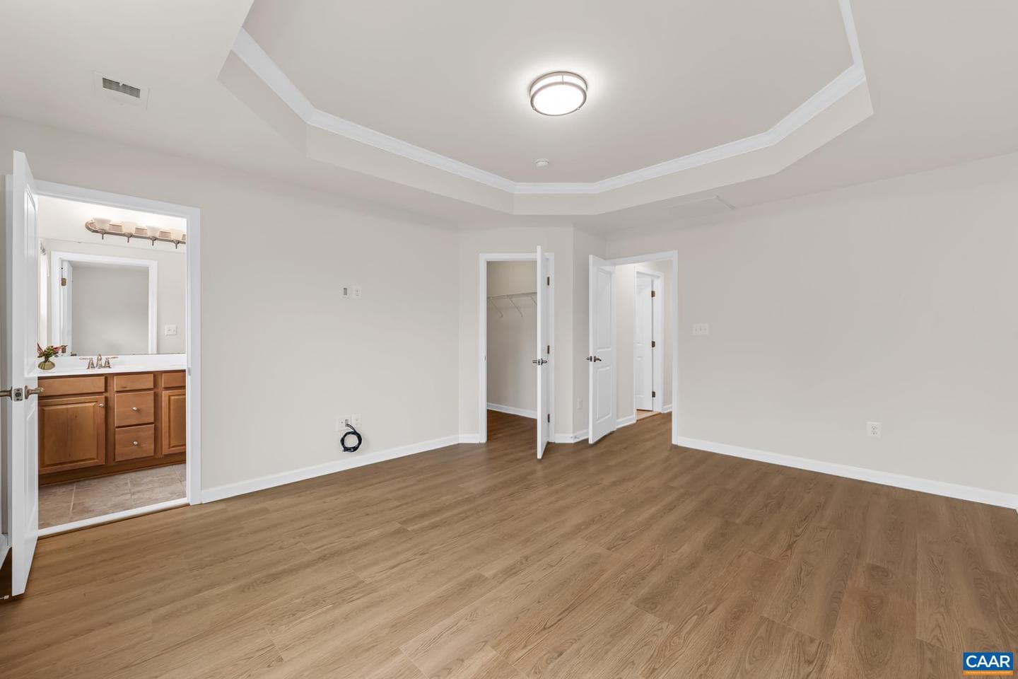 1690 Wickham Way photo 28