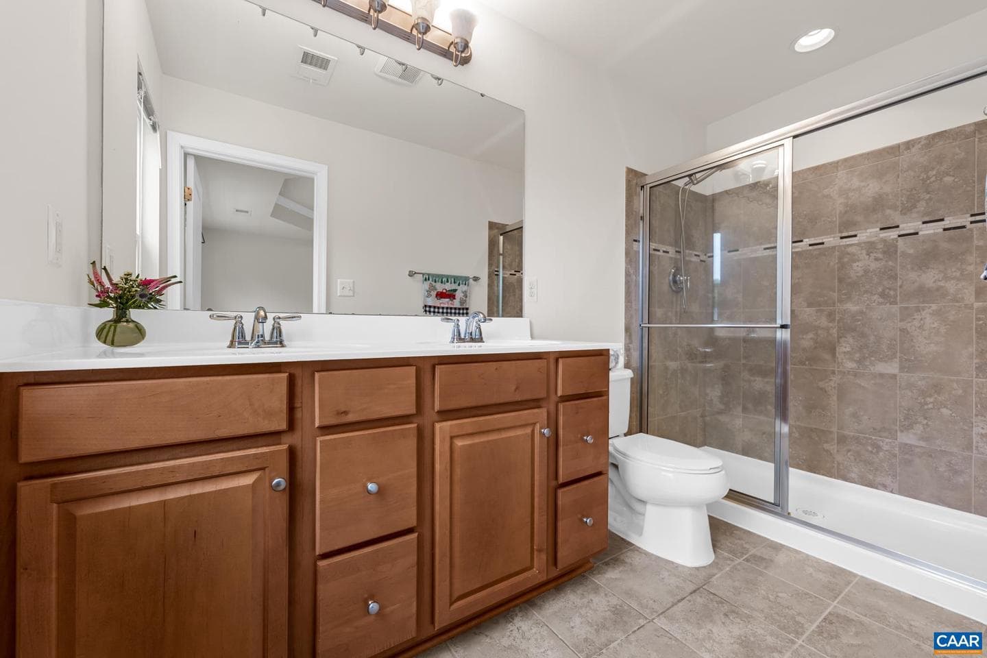 1690 Wickham Way photo 29