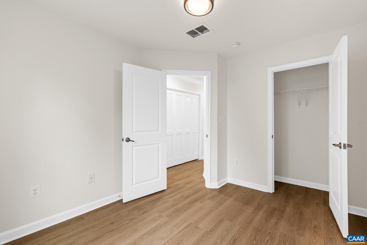 1690 Wickham Way photo 36