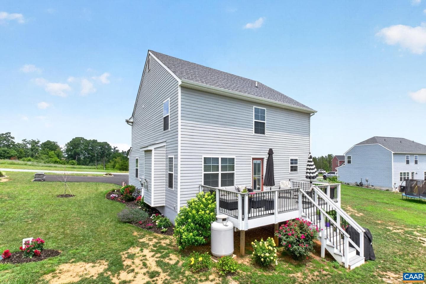 46 Riva Way photo 36