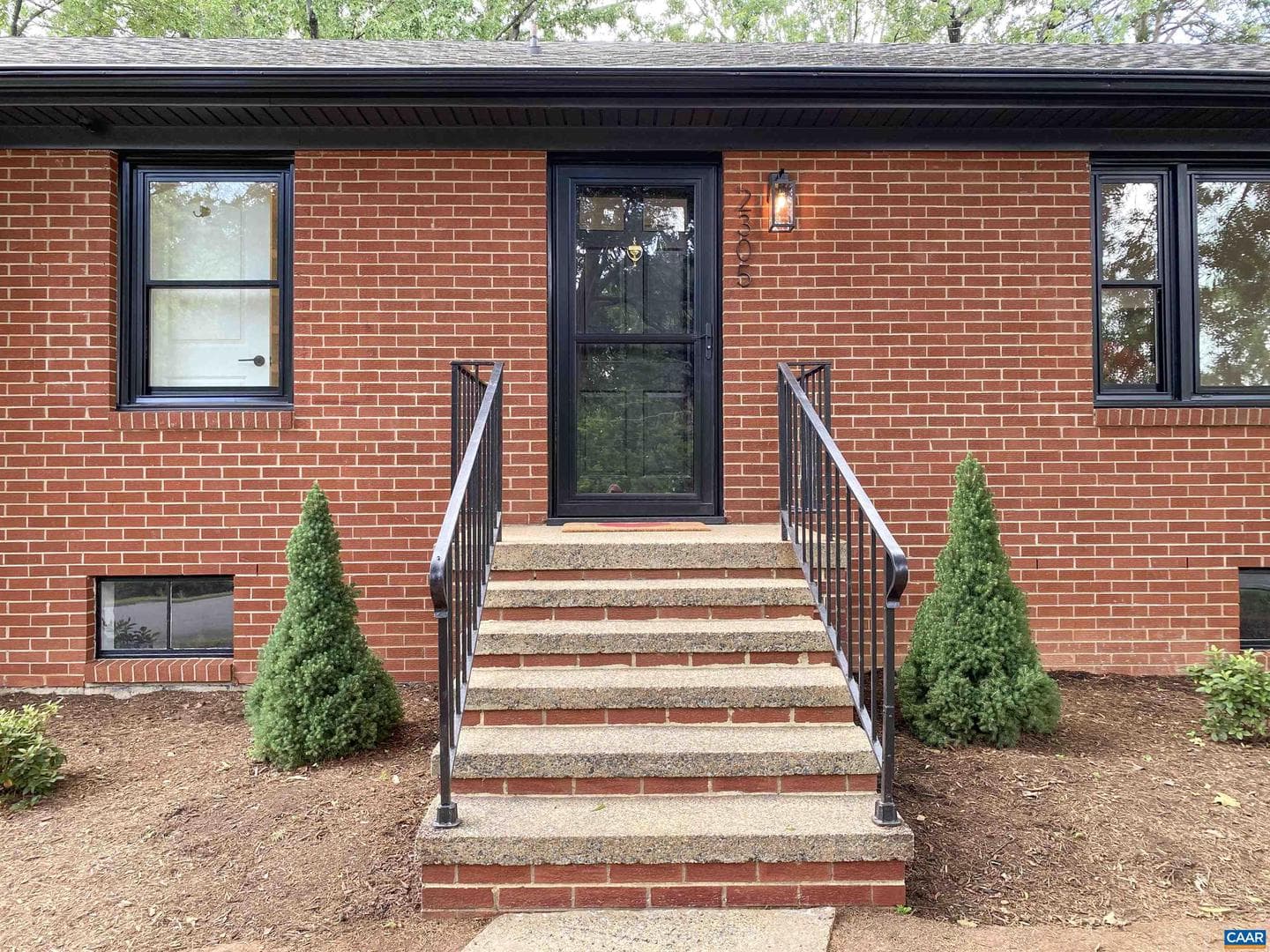 2305 Wayne Ave photo 29