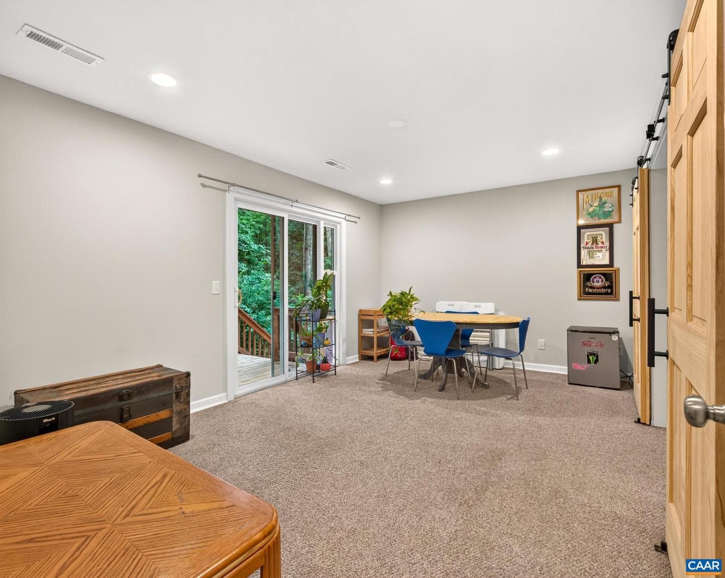 98 Oak Forest Cir photo 25