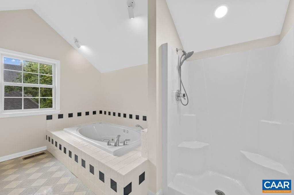 2669 Kendalwood Ln photo 34