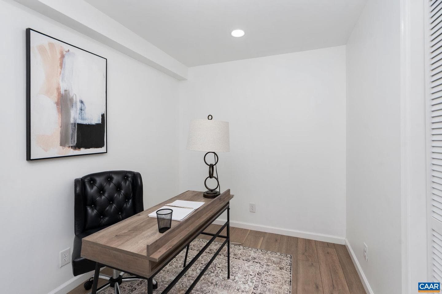 2208 Banbury St photo 27