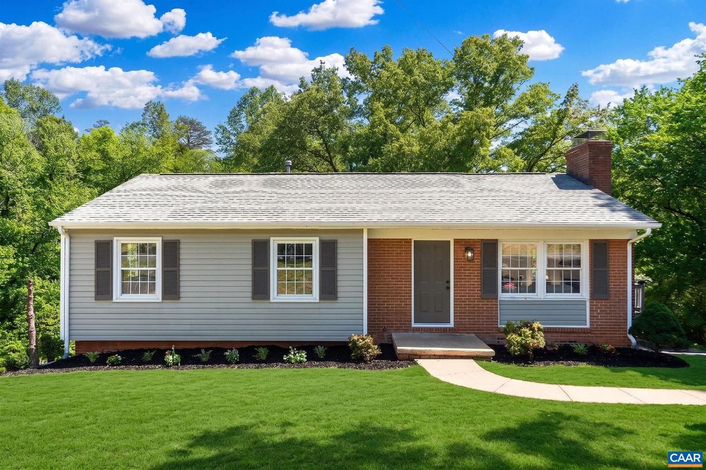 2208 Banbury St photo 42