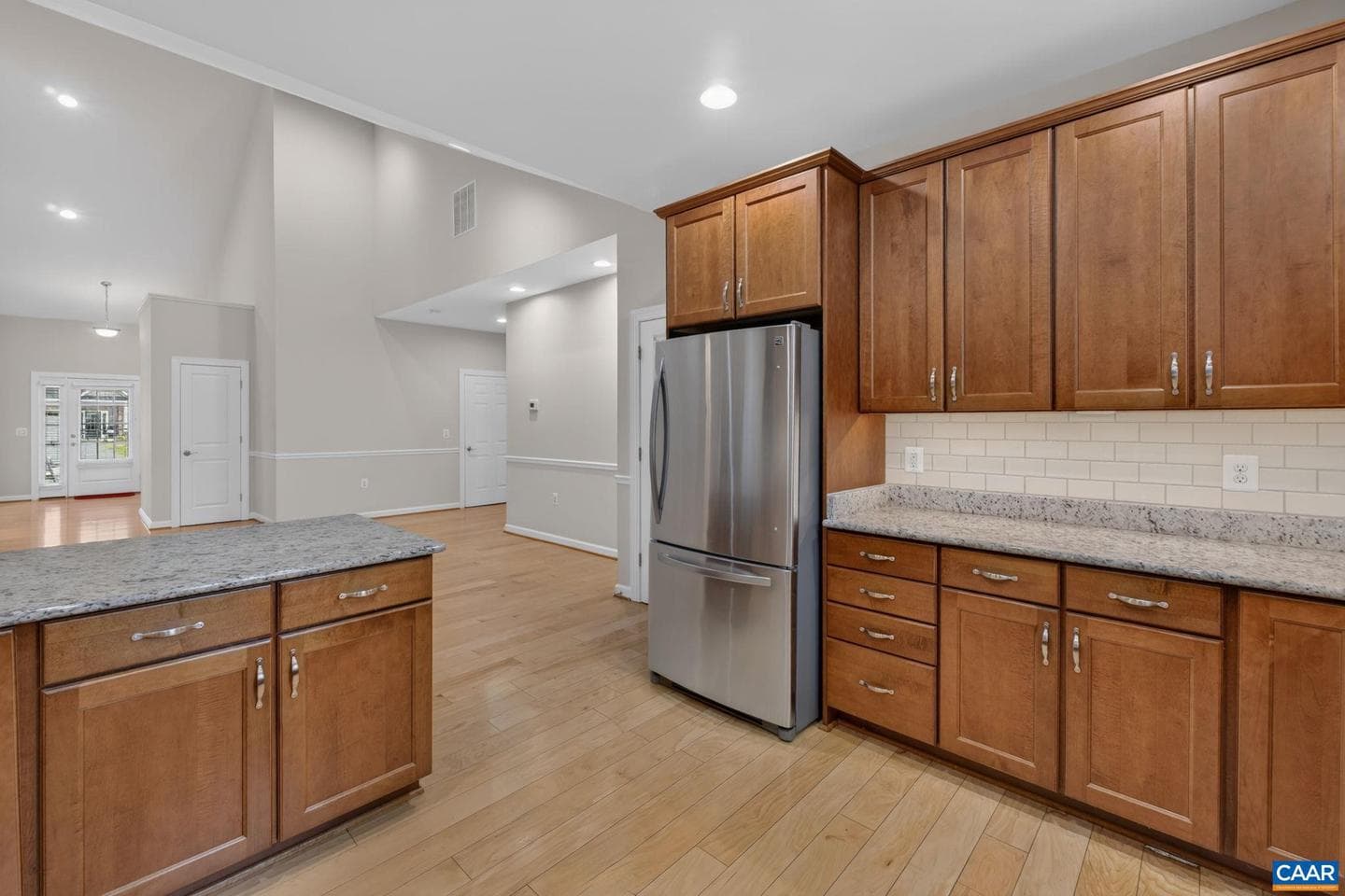 1824 Barefoot Ct photo 14