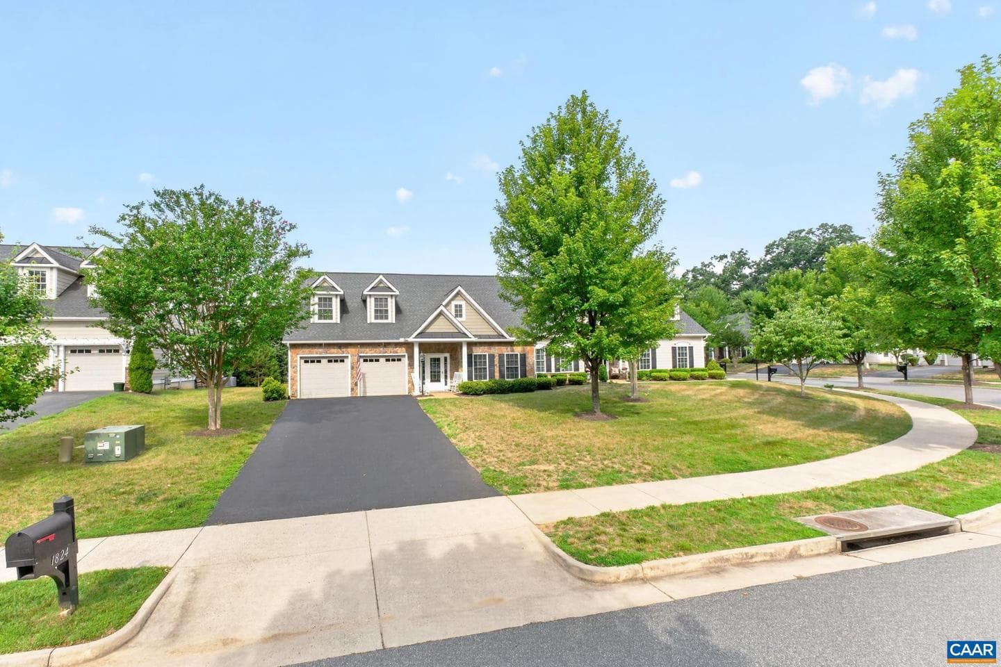 1824 Barefoot Ct photo 36