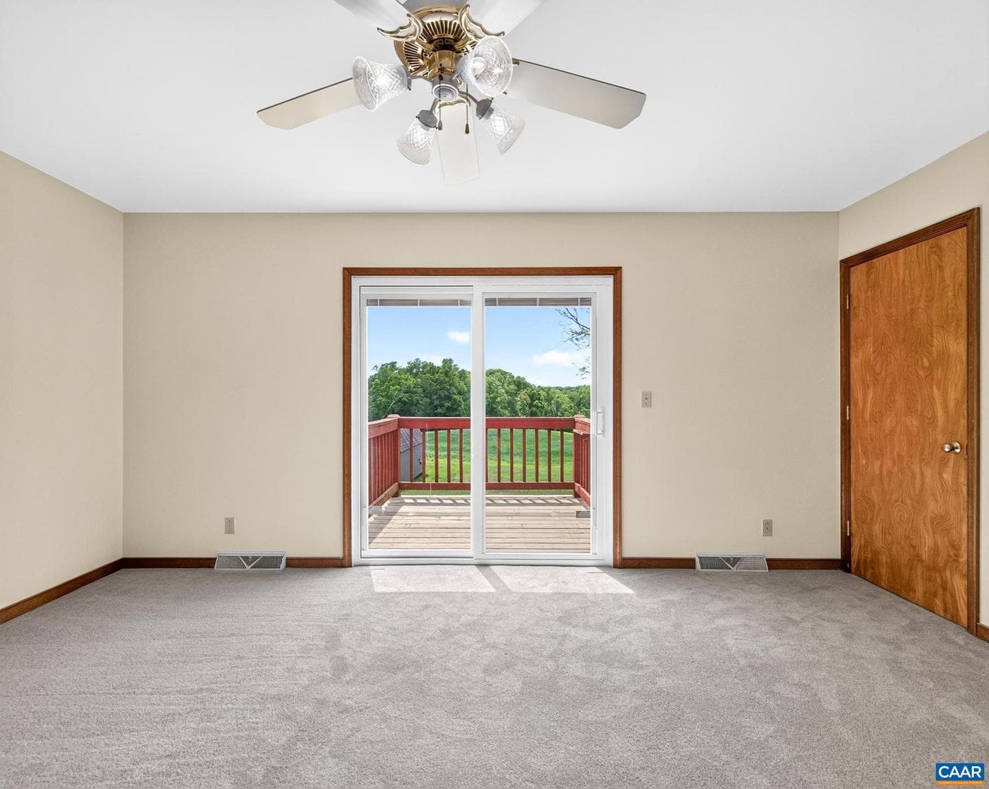1379 Ridge Rd photo 16