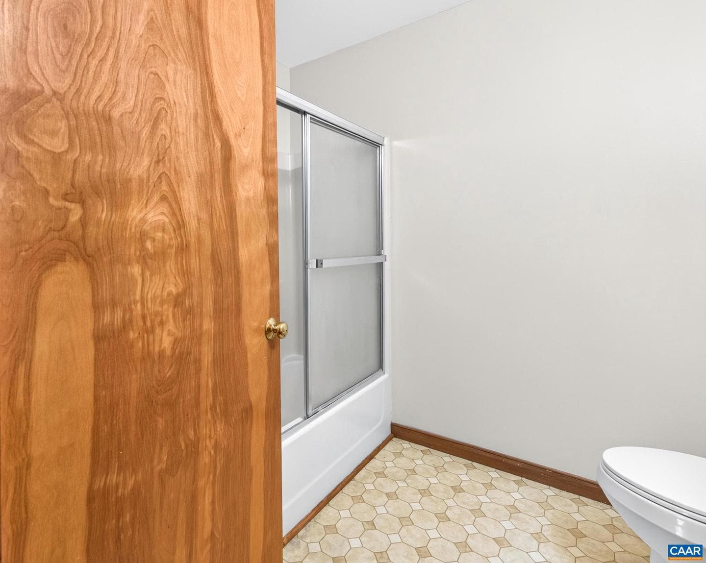 1379 Ridge Rd photo 18