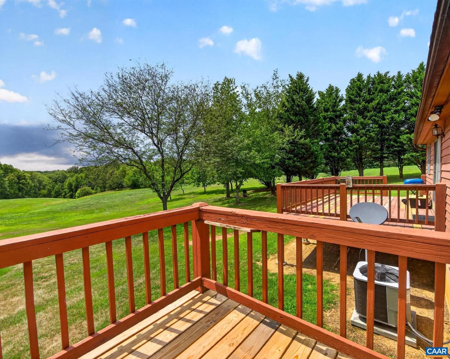 1379 Ridge Rd photo 32