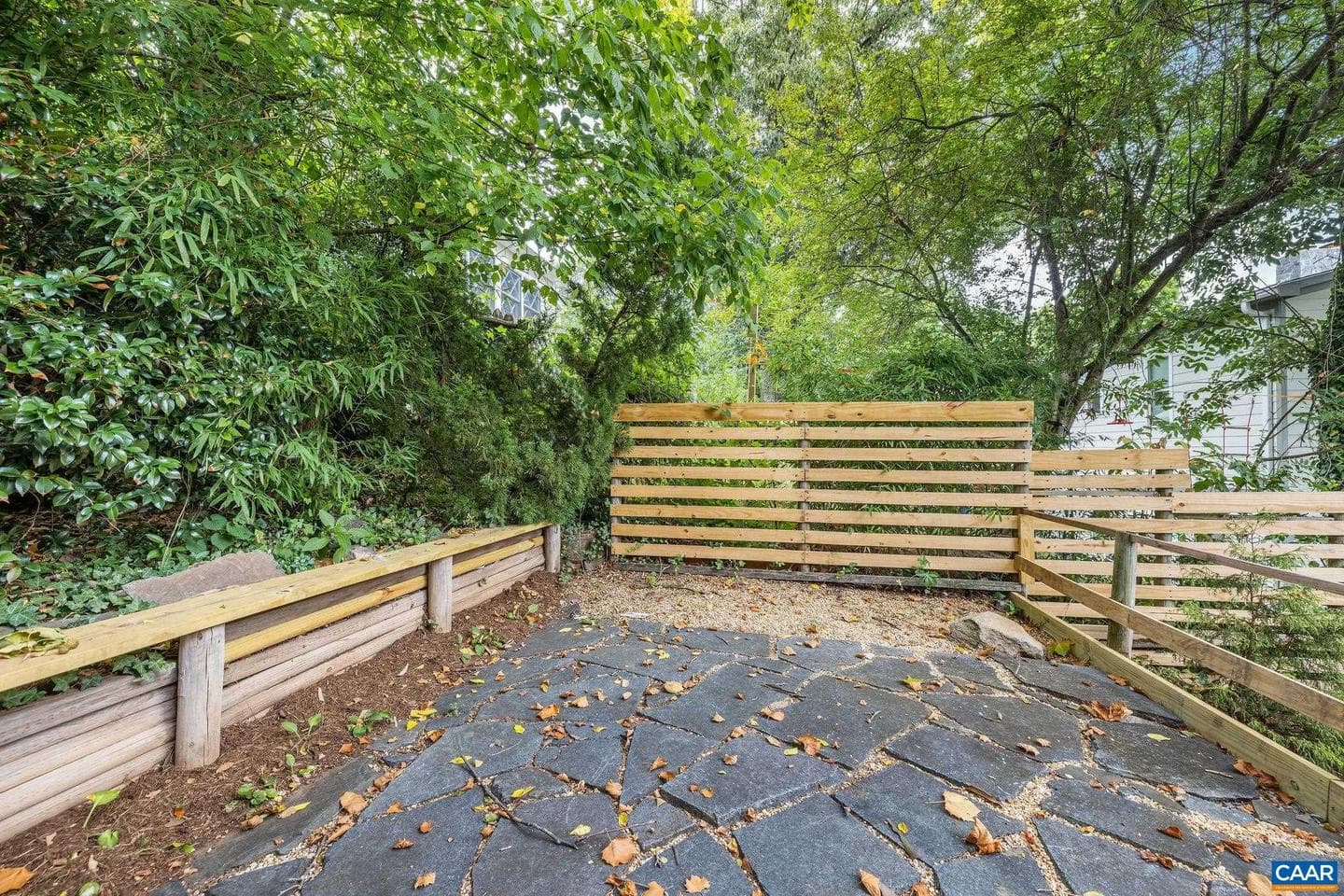 107 Perry Dr photo 32