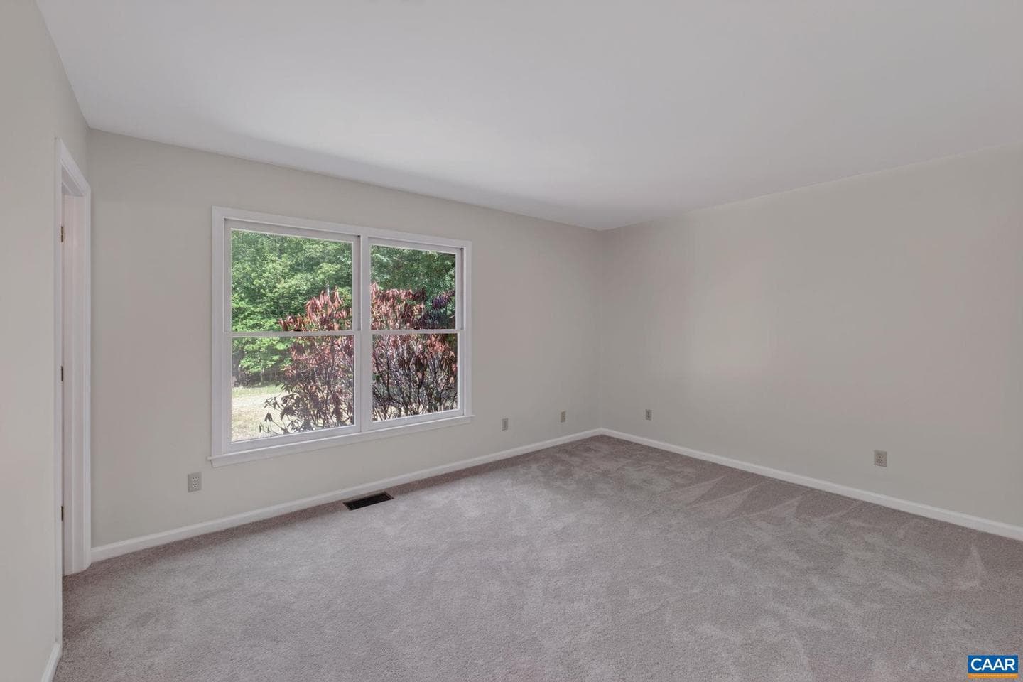 7124 Albevanna Spring Rd photo 18