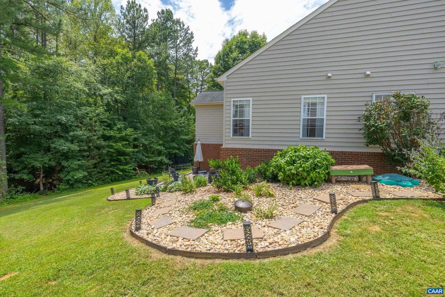 137 Whispering Woods Pl photo 6