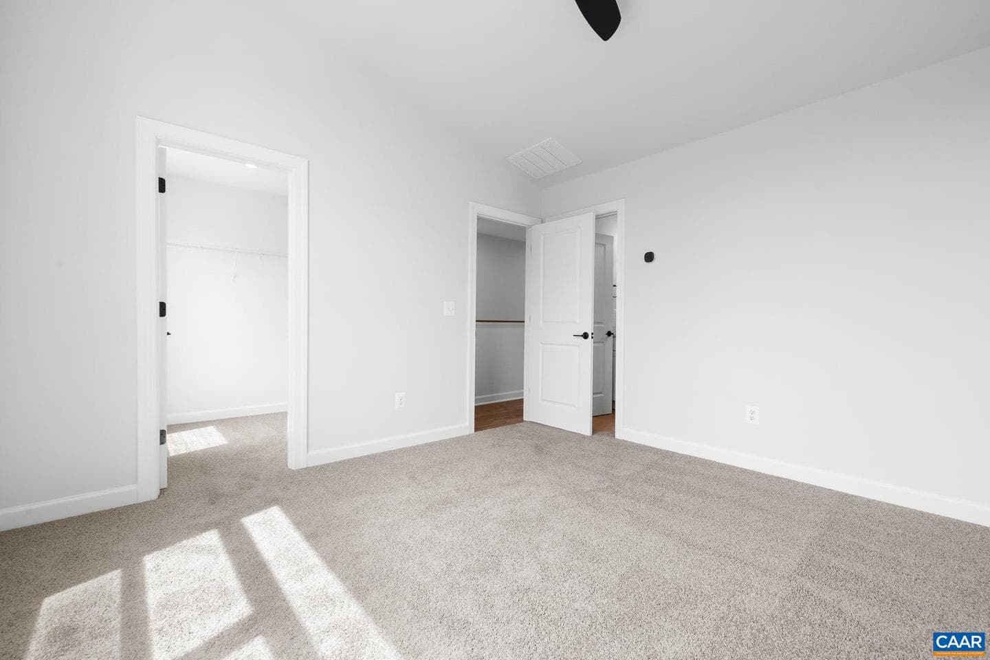 19 Larkin Ave photo 22