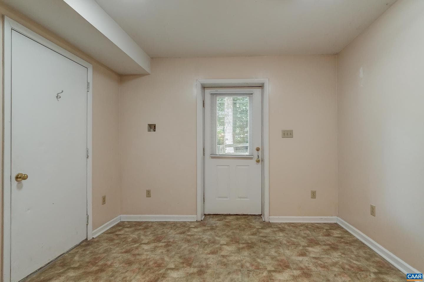 1890 Amberfield Dr photo 43
