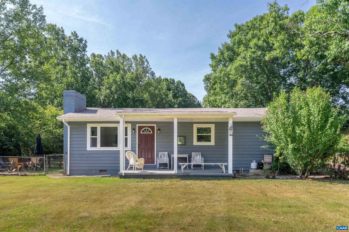 120 Antioch Rd, Scottsville