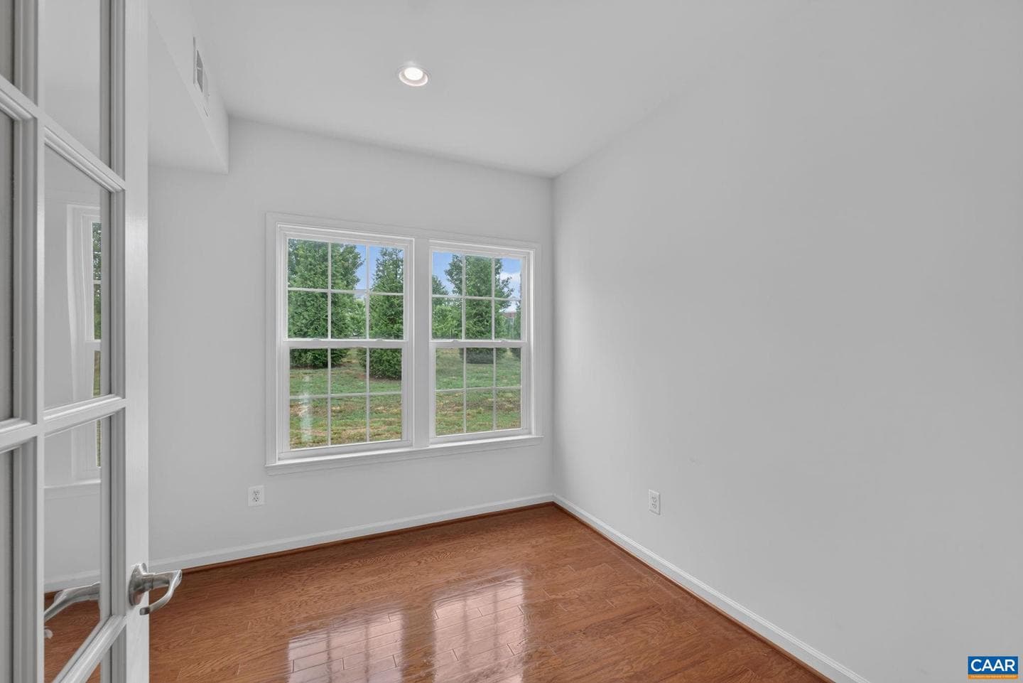 57 Bobwhite Ct photo 18