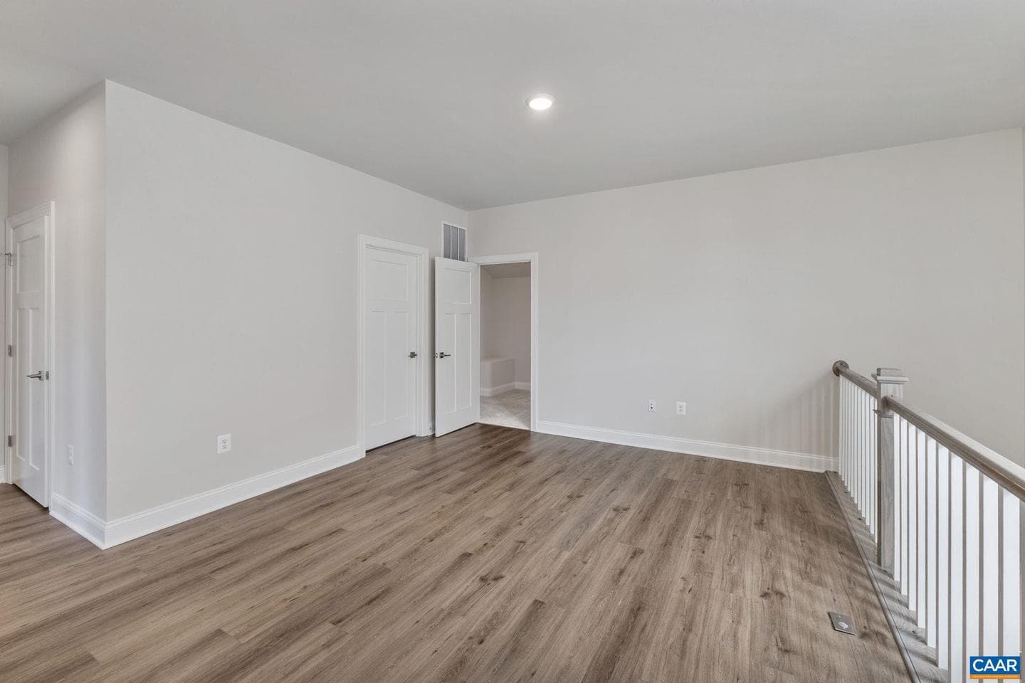 142 Sunbird Ln photo 24