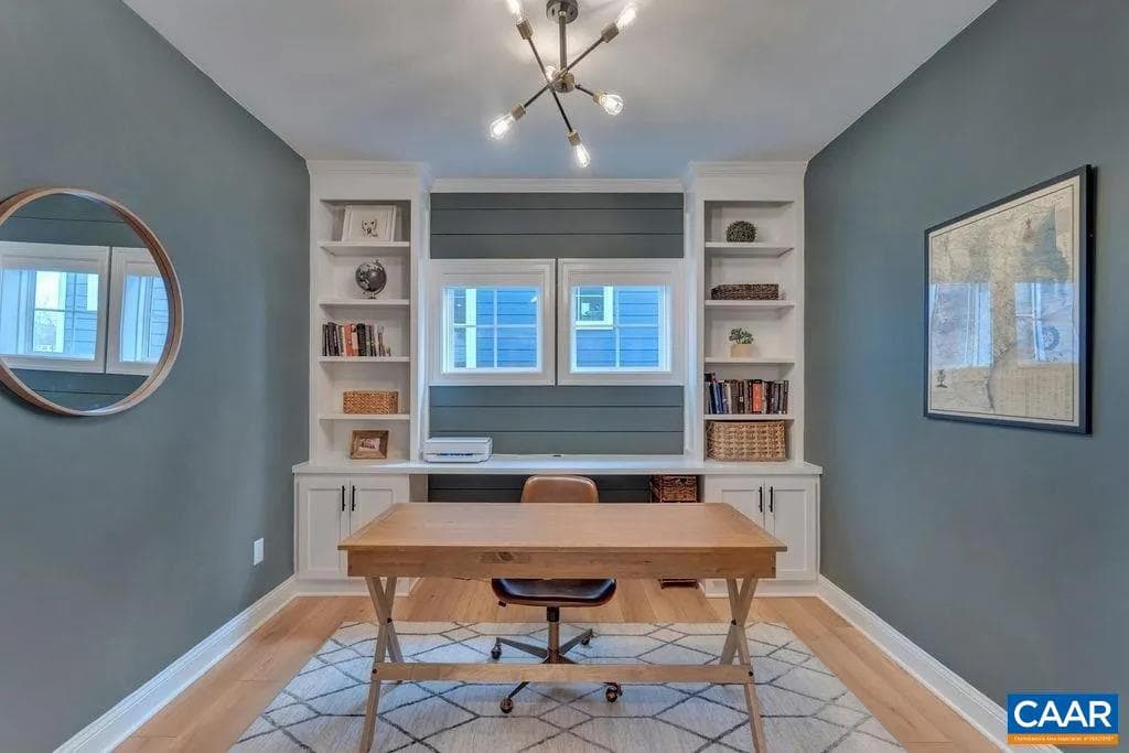 24 Warwick Dr photo 3