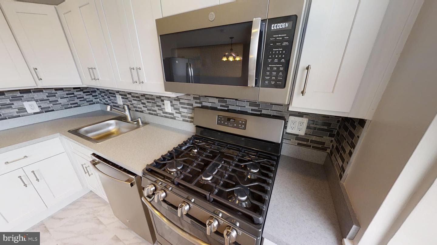 2646 Birney Place SE SE #202 photo 50