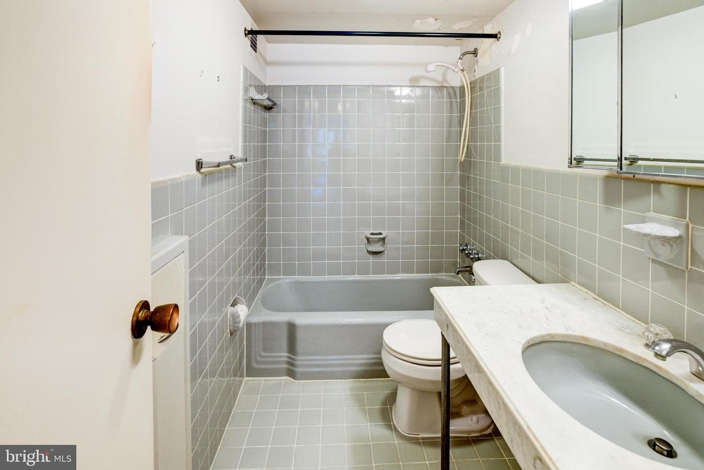 4201 Cathedral Avenue NW #201e photo 22