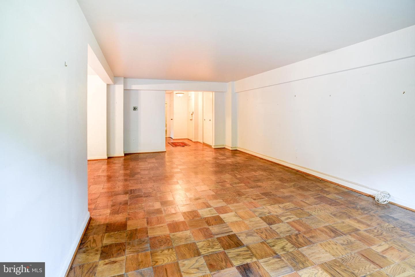 4201 Cathedral Avenue NW #201e photo 9