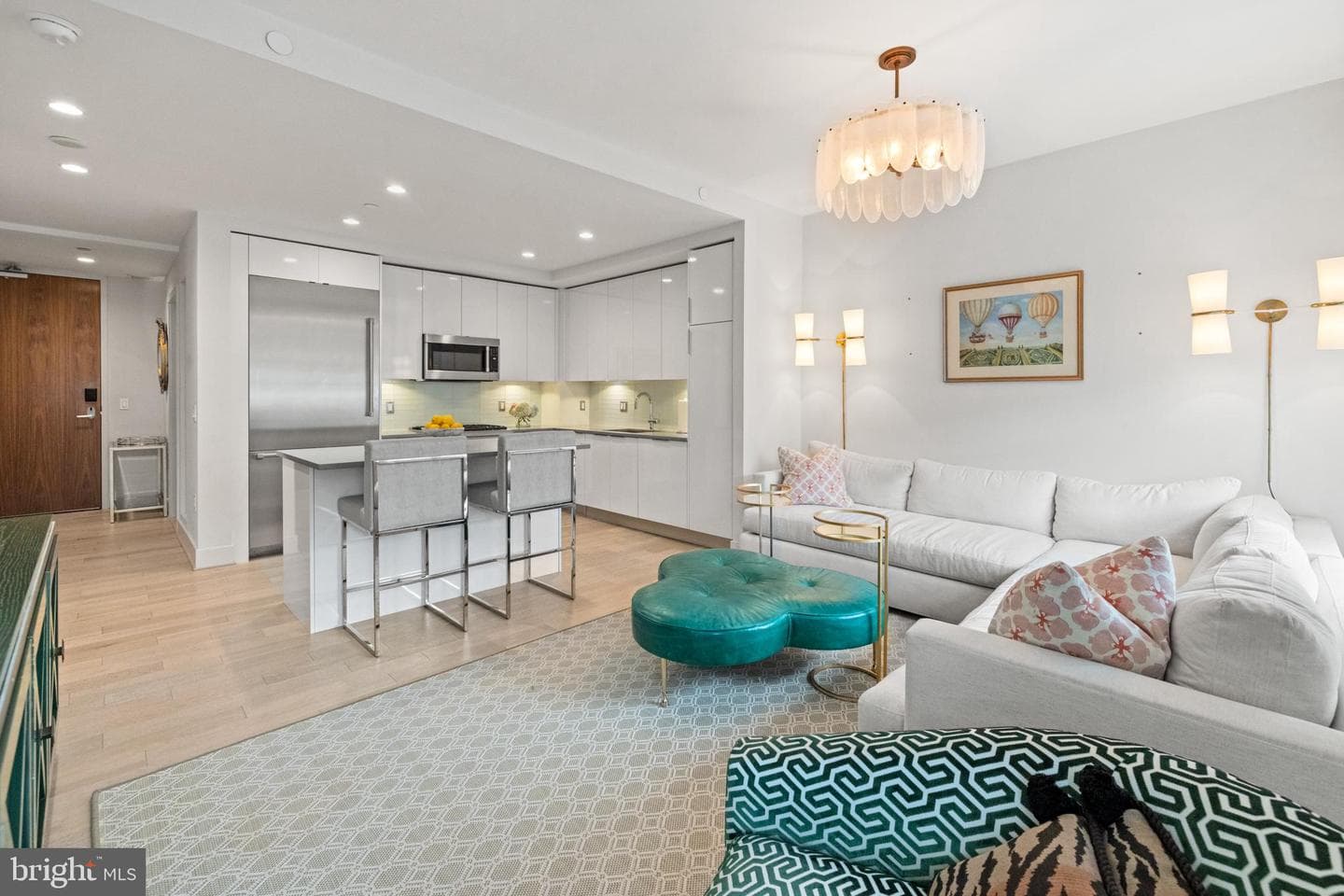 45 Sutton Square SW #1110 photo 2