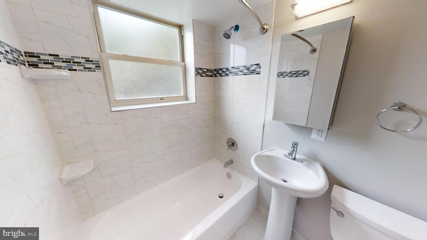 2642 Birney Place SE #202 photo 54