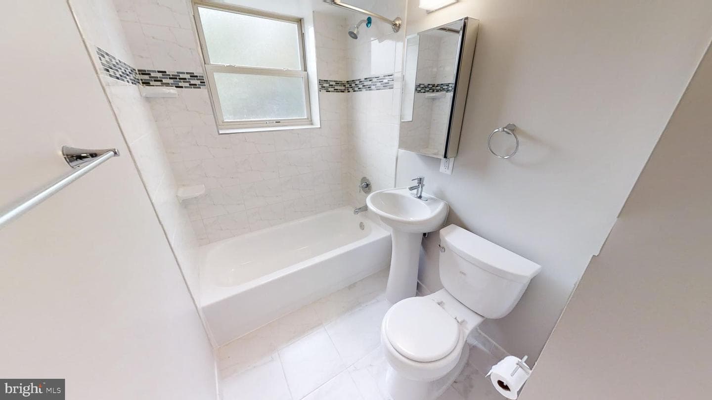 2642 Birney Place SE #202 photo 55