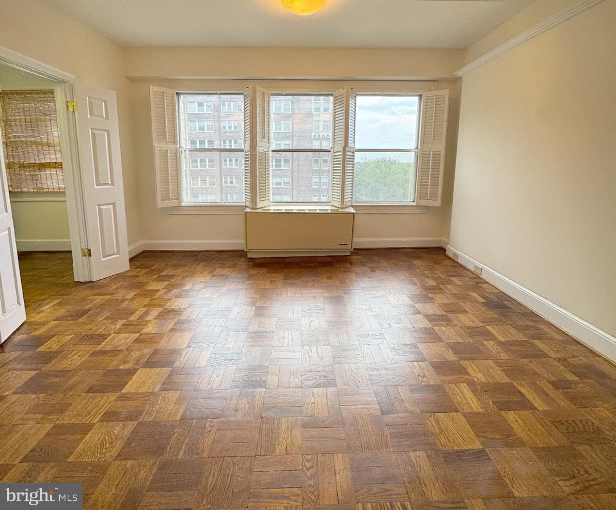 4000 Cathedral Avenue NW #518b photo 3