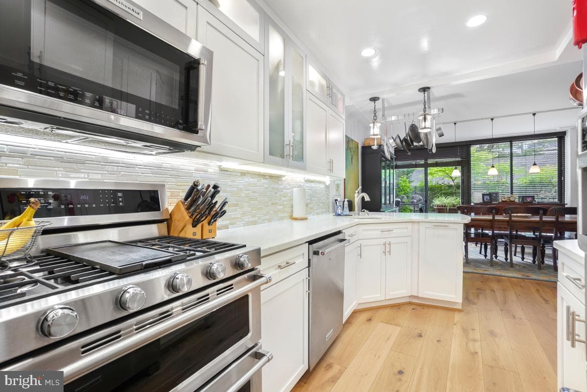 700 New Hampshire Avenue NW #116 photo 8