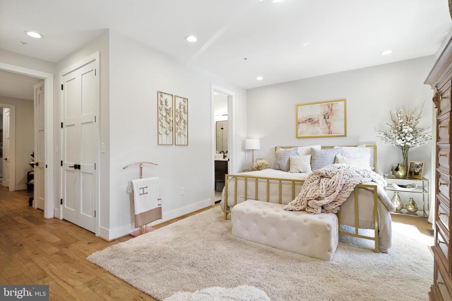 1364 Newton Street NW #1 photo 28