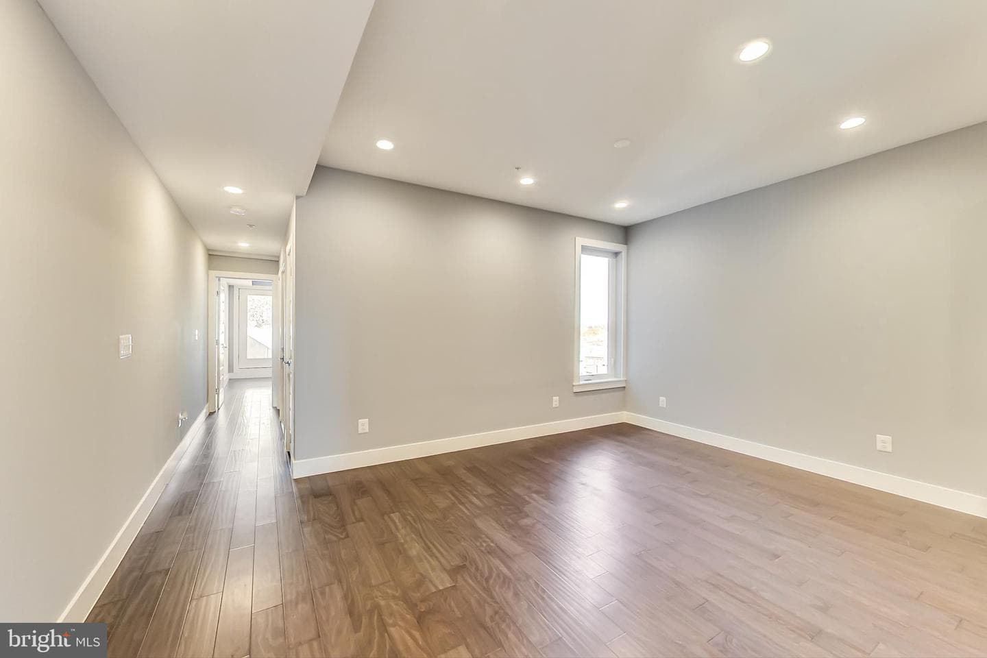 525 Kennedy Street NW #6 photo 5
