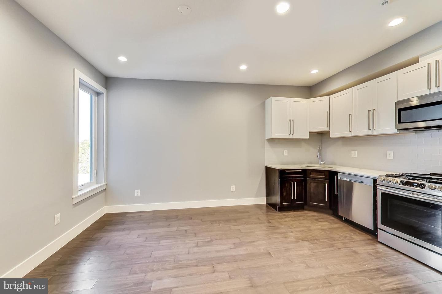 525 Kennedy Street NW #6 photo 7