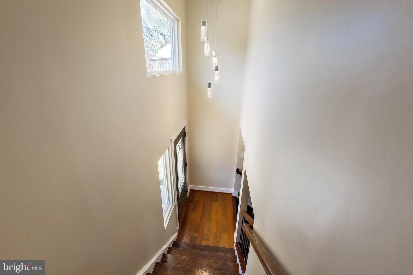 3651 Highwood Drive SE photo 15