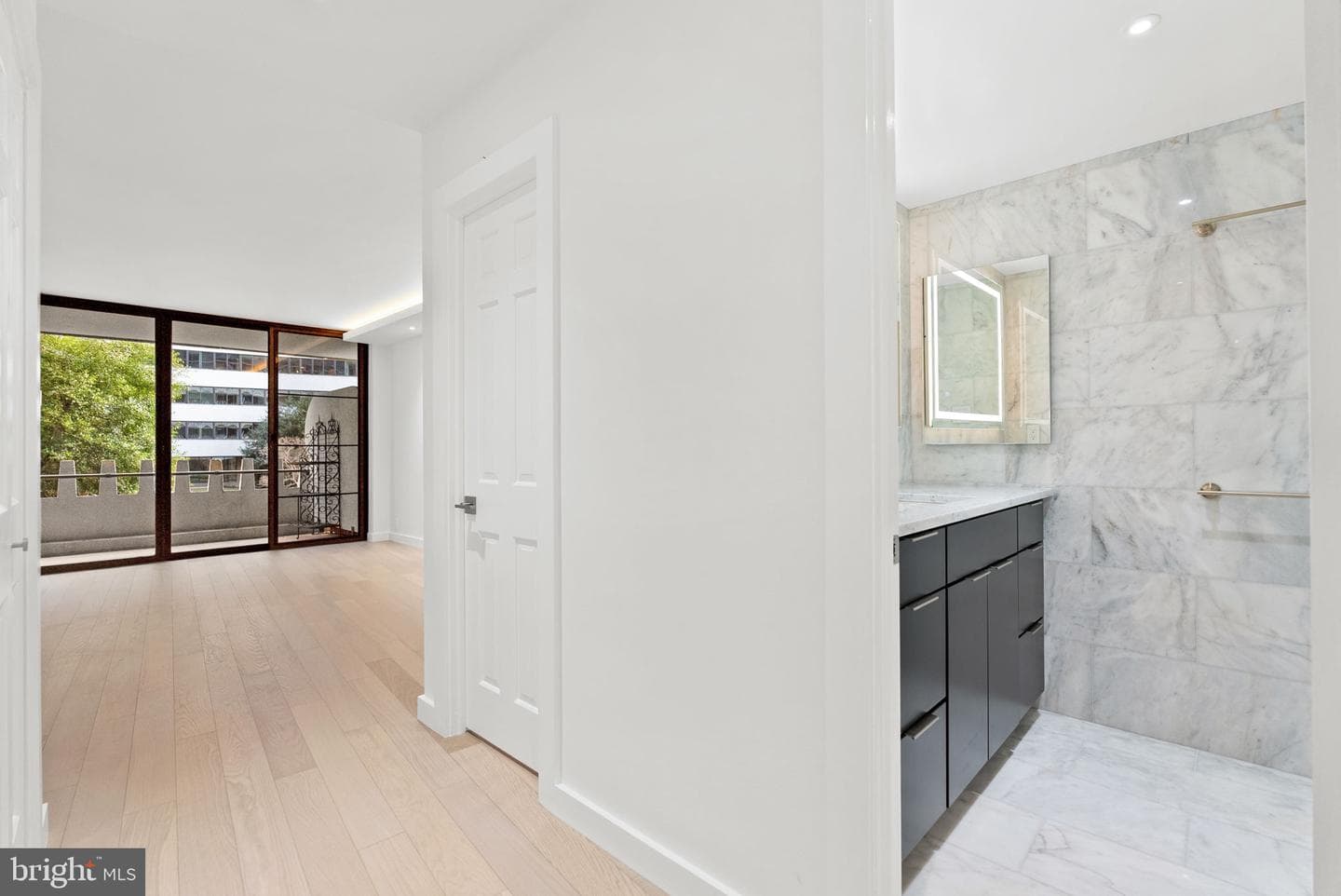 700 New Hampshire Avenue NW #303 photo 15