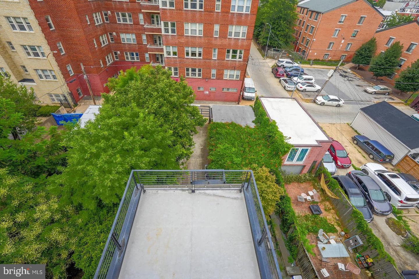 1461 Chapin Street NW photo 5