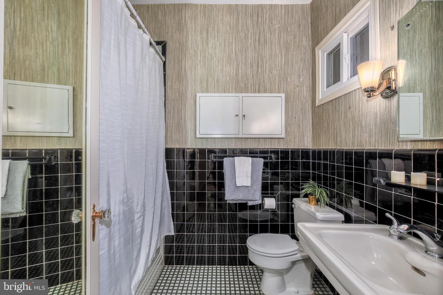 4000 Cathedral Avenue NW #144/145-B photo 30