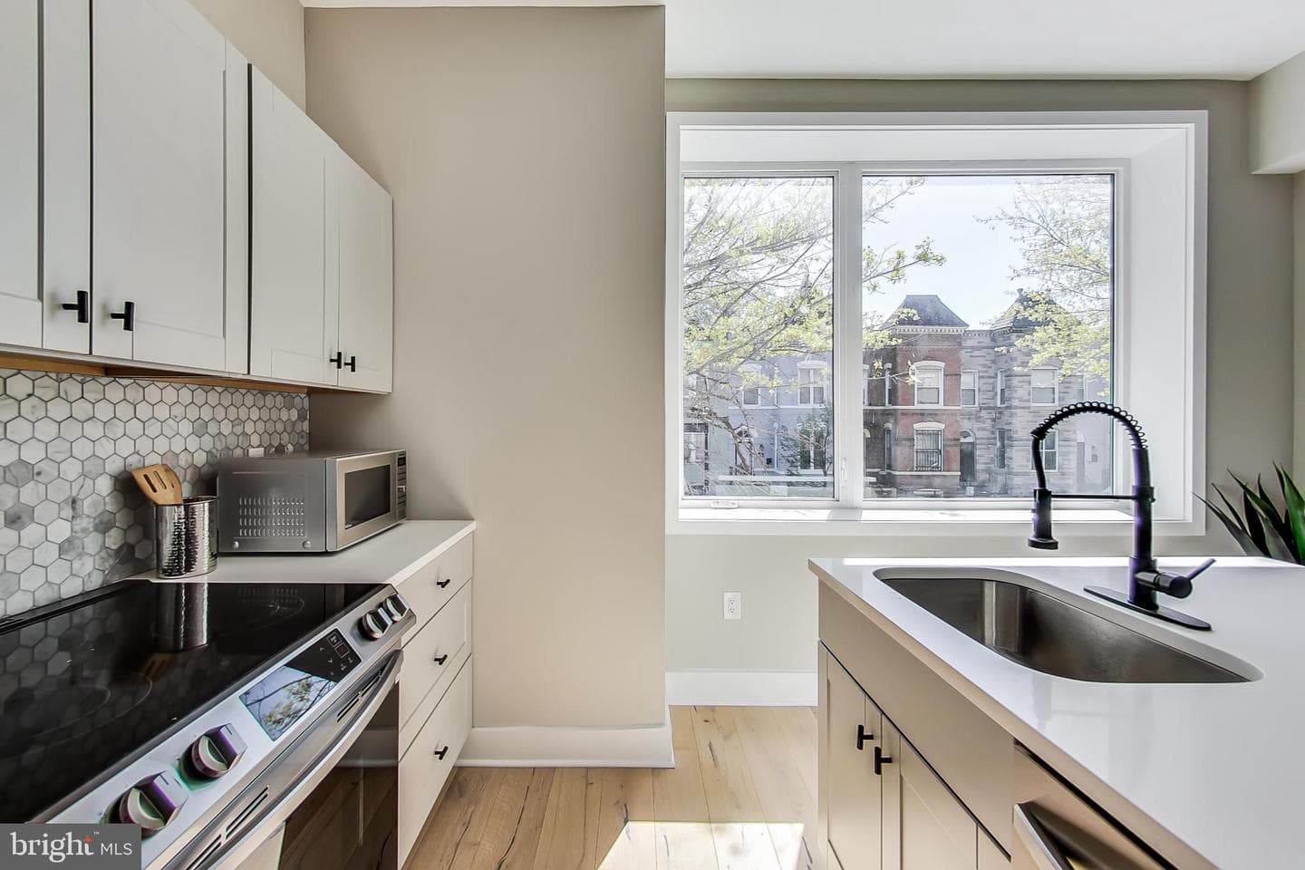 207 Florida Avenue NW #1 photo 9