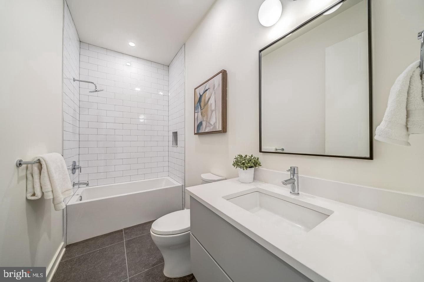 442.5 R Street NW #b photo 18