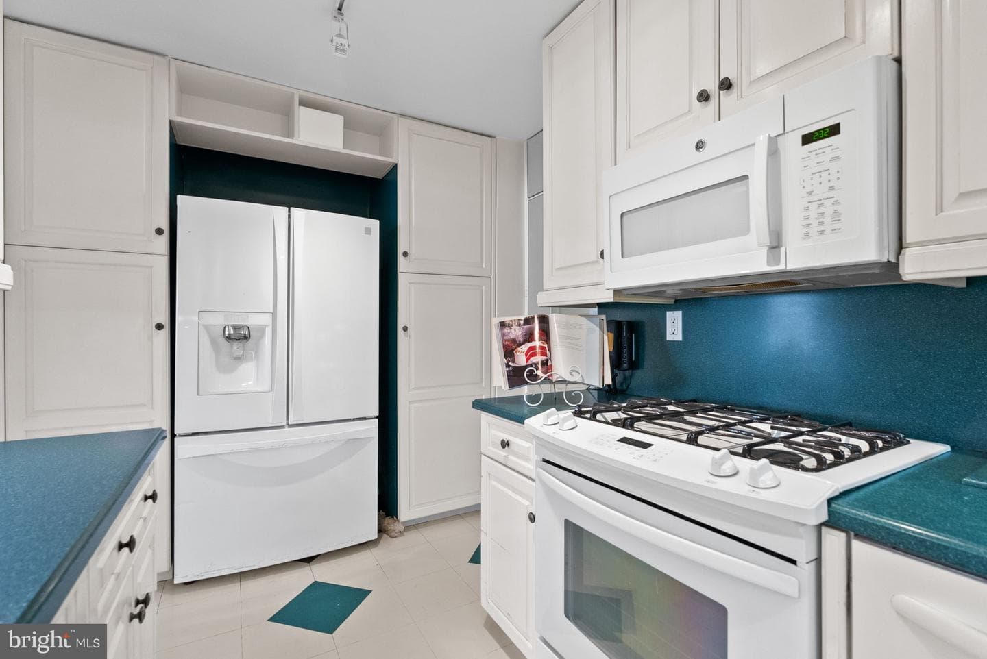 2500 Virginia Avenue NW #517-S photo 14