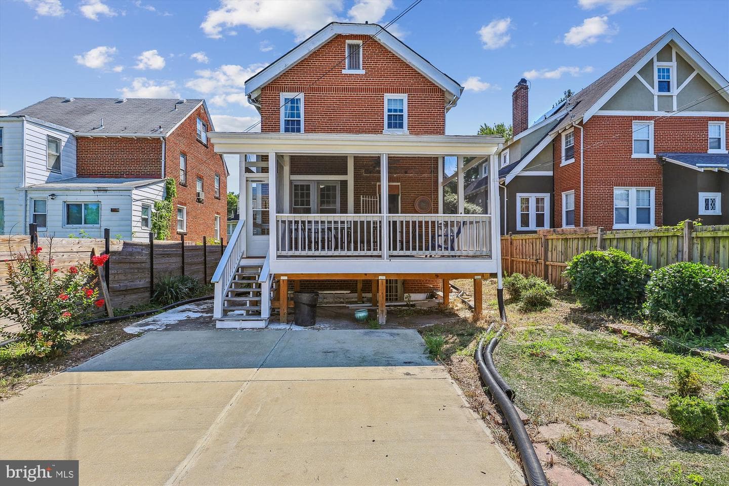 4016 21st Street NE photo 2