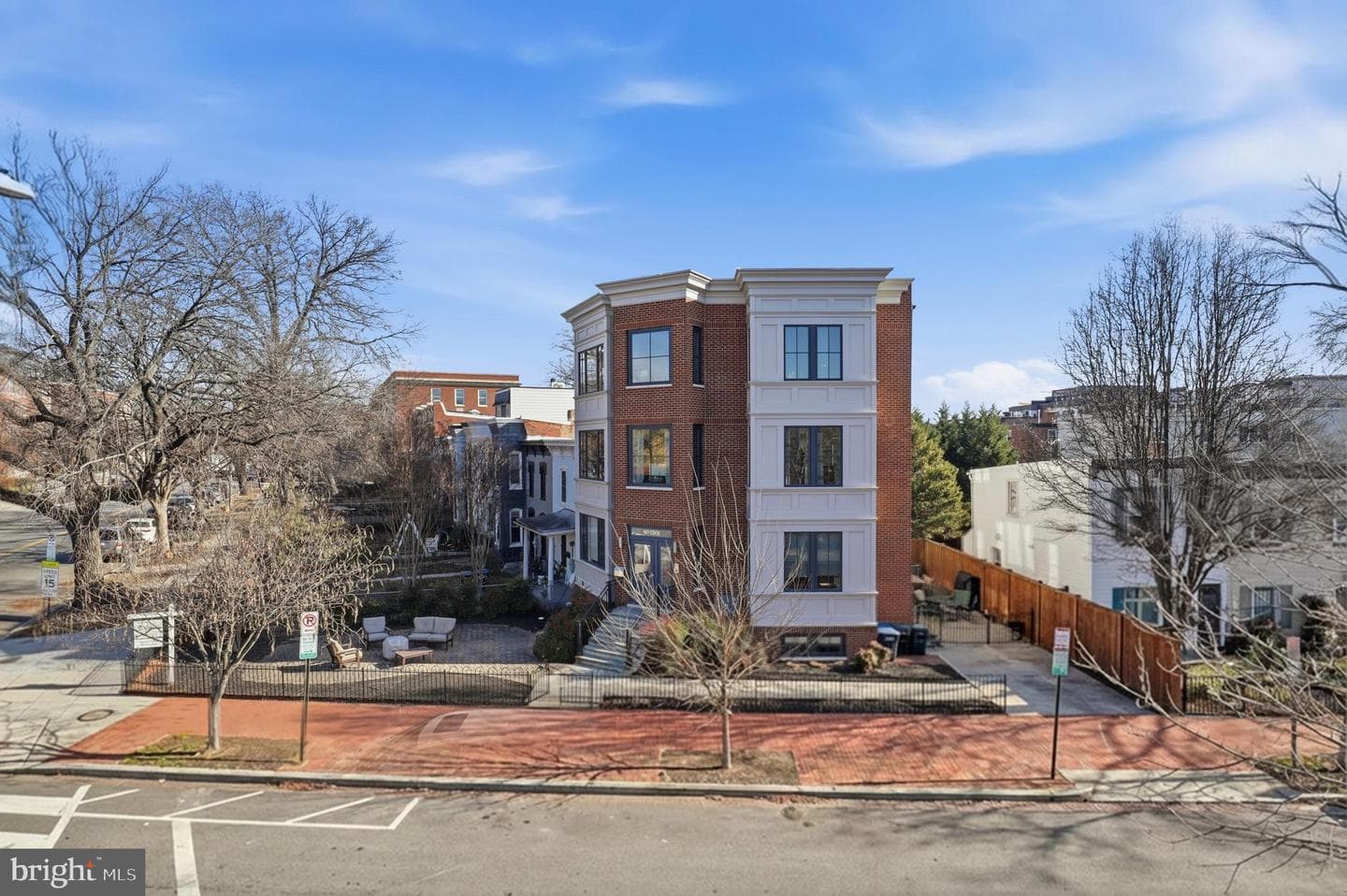 1301 Potomac Avenue SE #2 photo 23