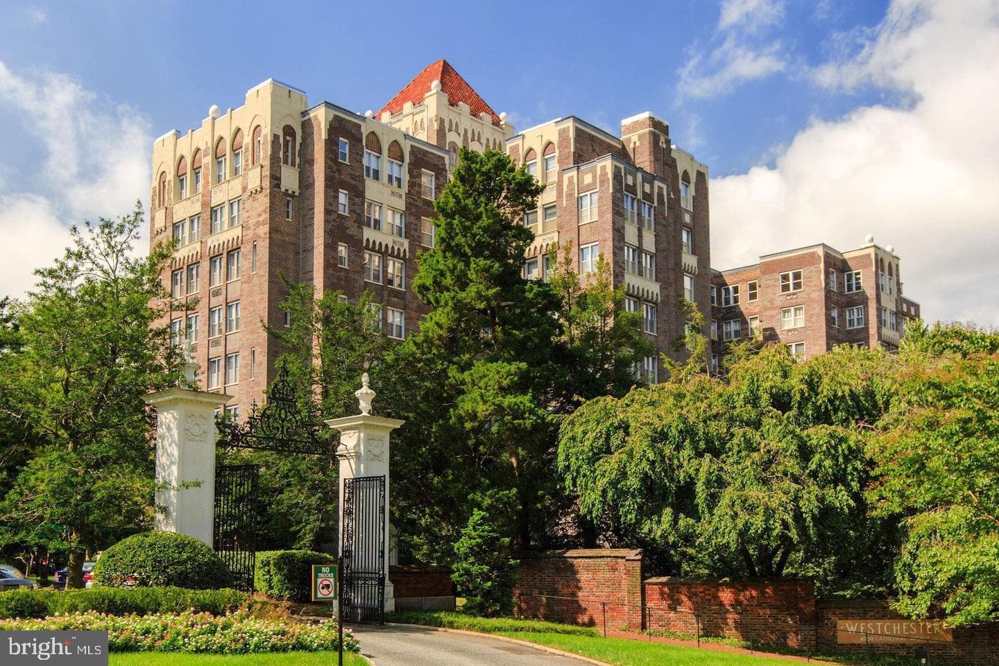 4000 Cathedral Avenue NW #208b, Washington