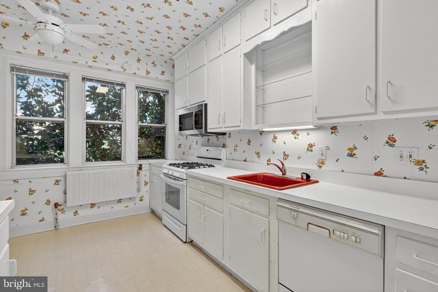 4000 Cathedral Avenue NW #444-445b photo 13