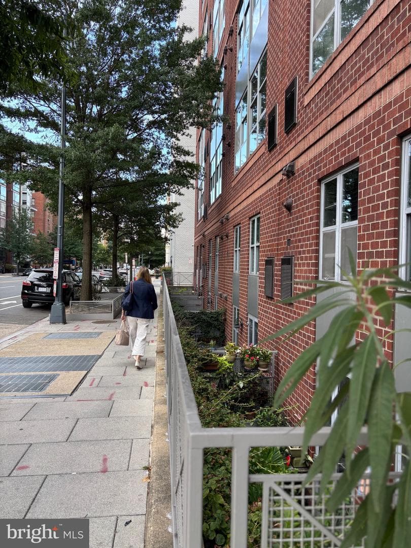 1300 N Street NW NW #21 photo 10