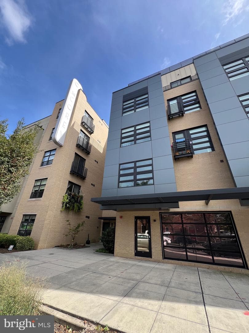 1111 Orren Street NE #302 photo 3
