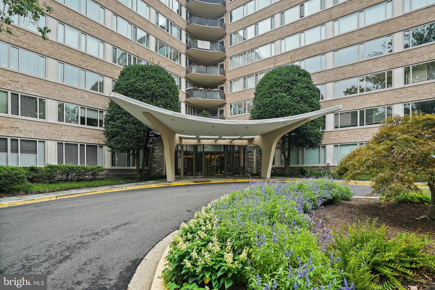 4101 Cathedral Avenue NW #711 photo 39