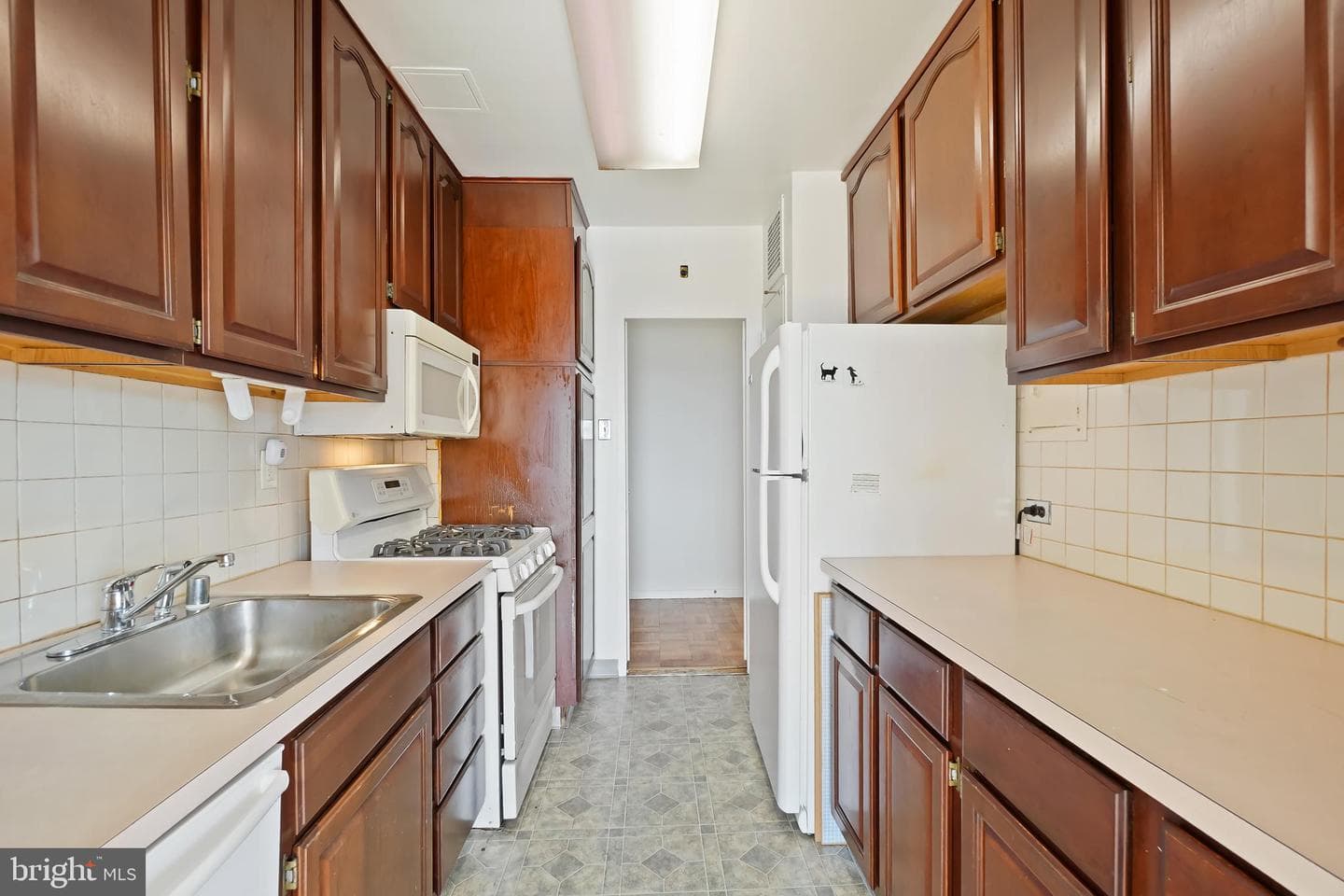 2475 Virginia Avenue NW #921 photo 3